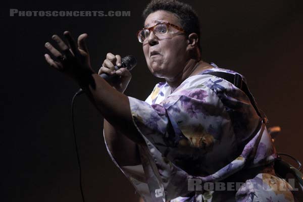 ALABAMA SHAKES - 2015-11-11 - PARIS - Casino de Paris - 